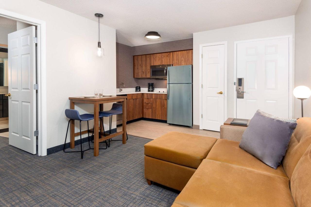 Residence Inn By Marriott Boston Brockton/Easton Esterno foto