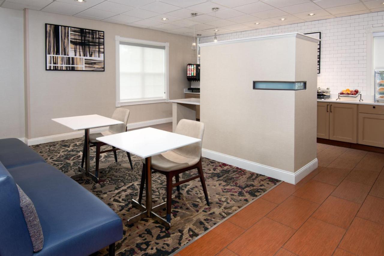 Residence Inn By Marriott Boston Brockton/Easton Esterno foto
