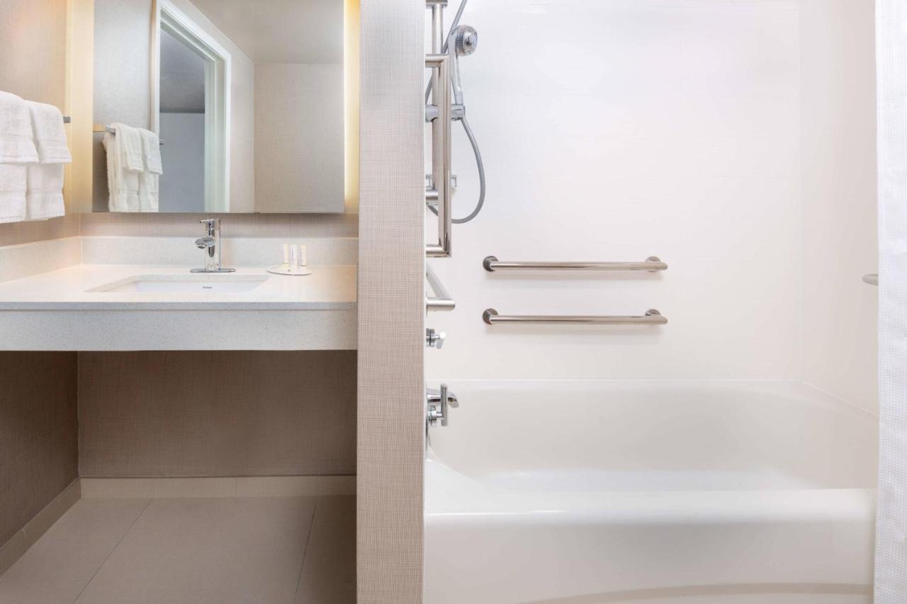 Residence Inn By Marriott Boston Brockton/Easton Esterno foto